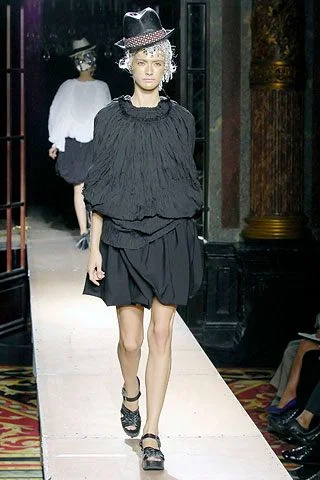 Look 25